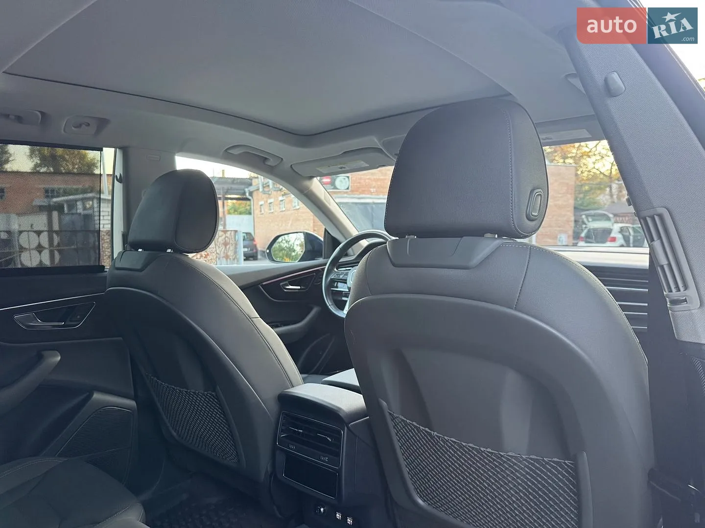 2019 Audi Q8 - мініатюра 44