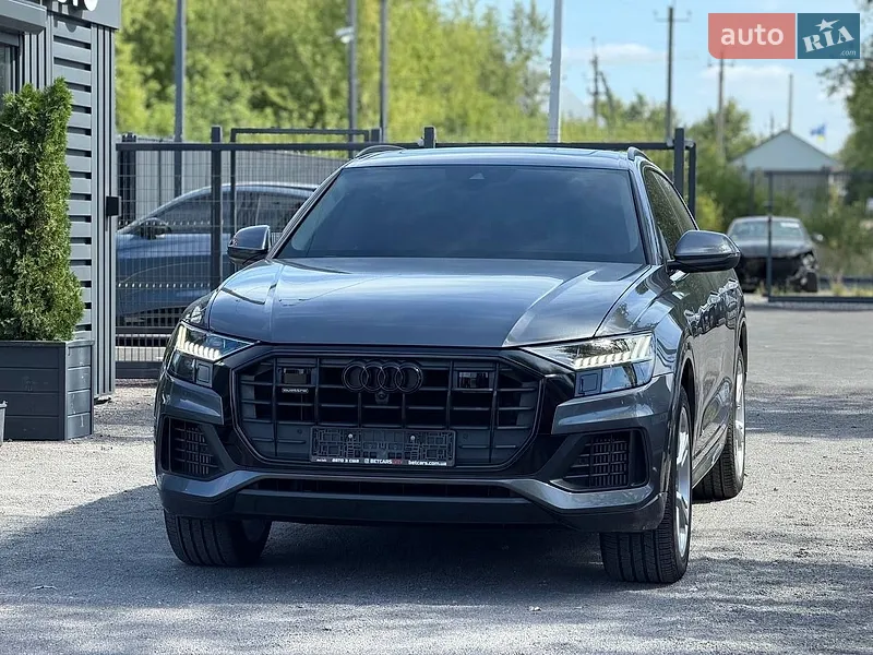 Audi Q8 2021