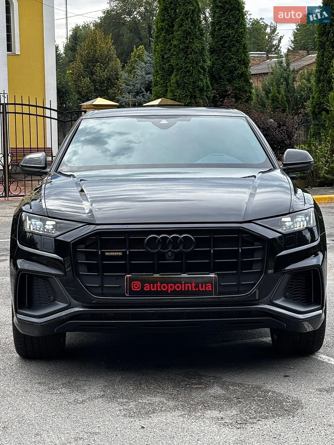2020 Audi Q8 - мініатюра 2