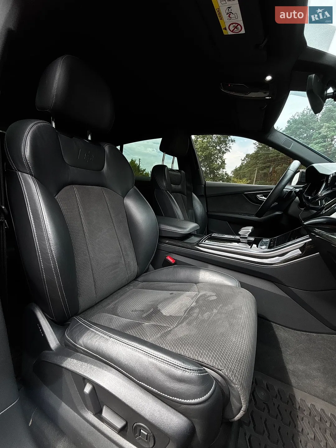 2020 Audi Q8 - мініатюра 26