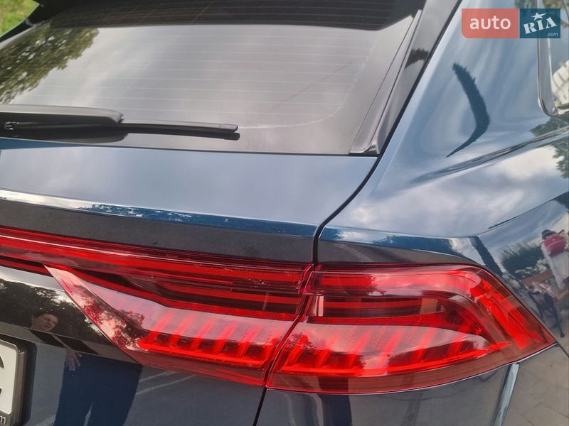 Внедорожник / Кроссовер Audi Q8 2020 в Киеве