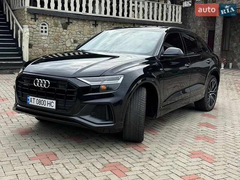 Внедорожник / Кроссовер Audi Q8 2020 в Ивано-Франковске