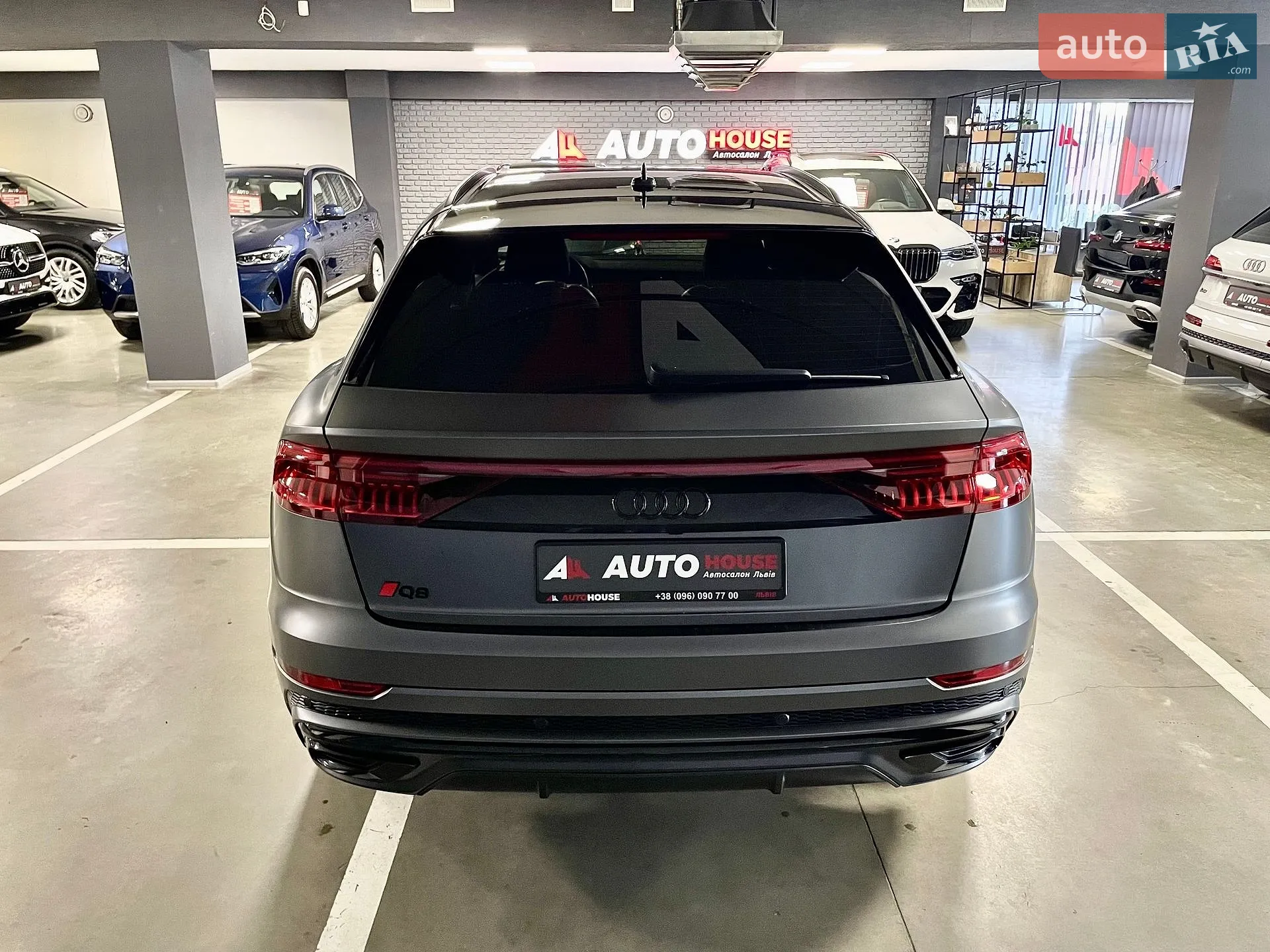 2018 Audi Q8 - мініатюра 16