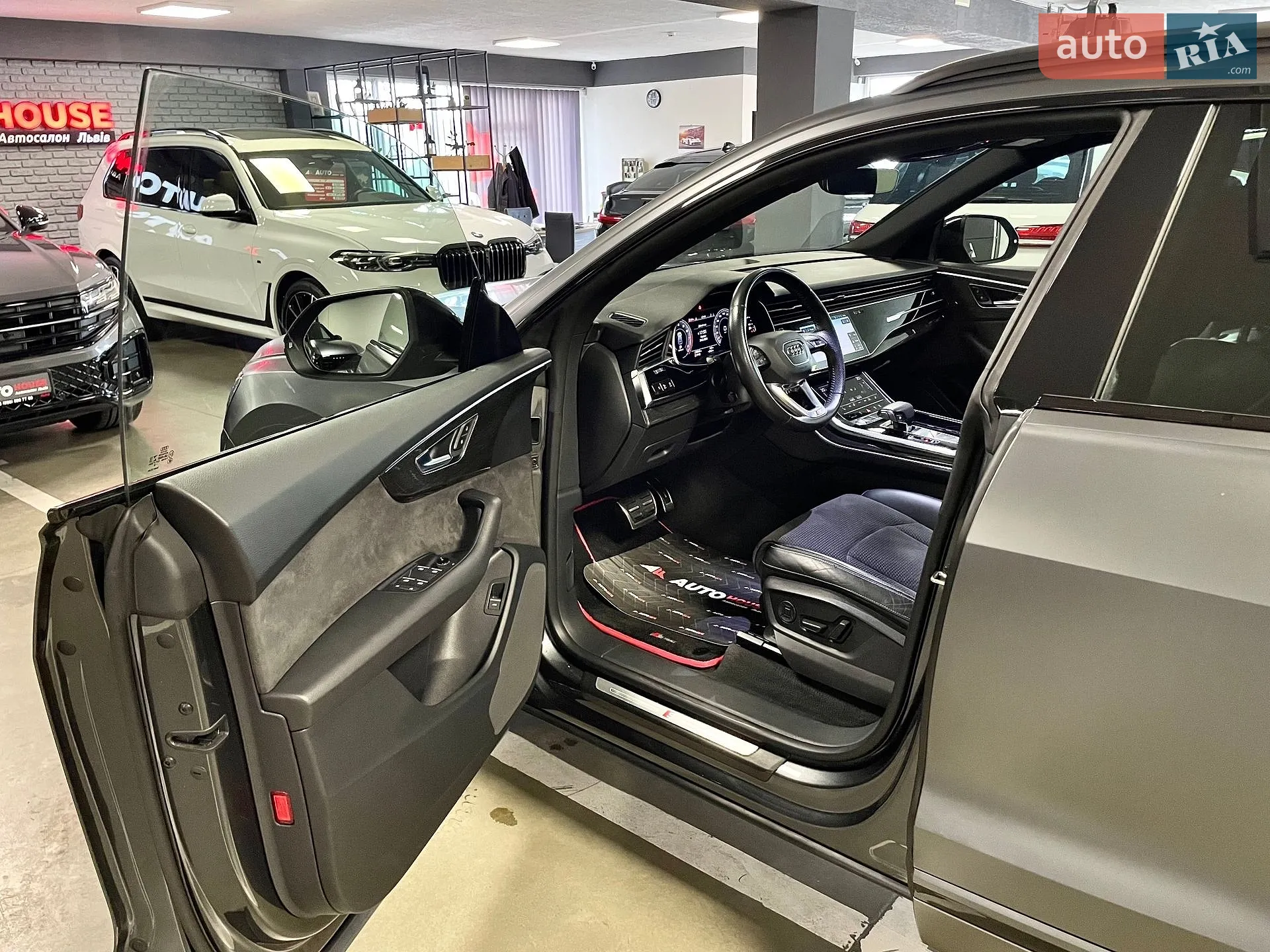 2018 Audi Q8 - мініатюра 4