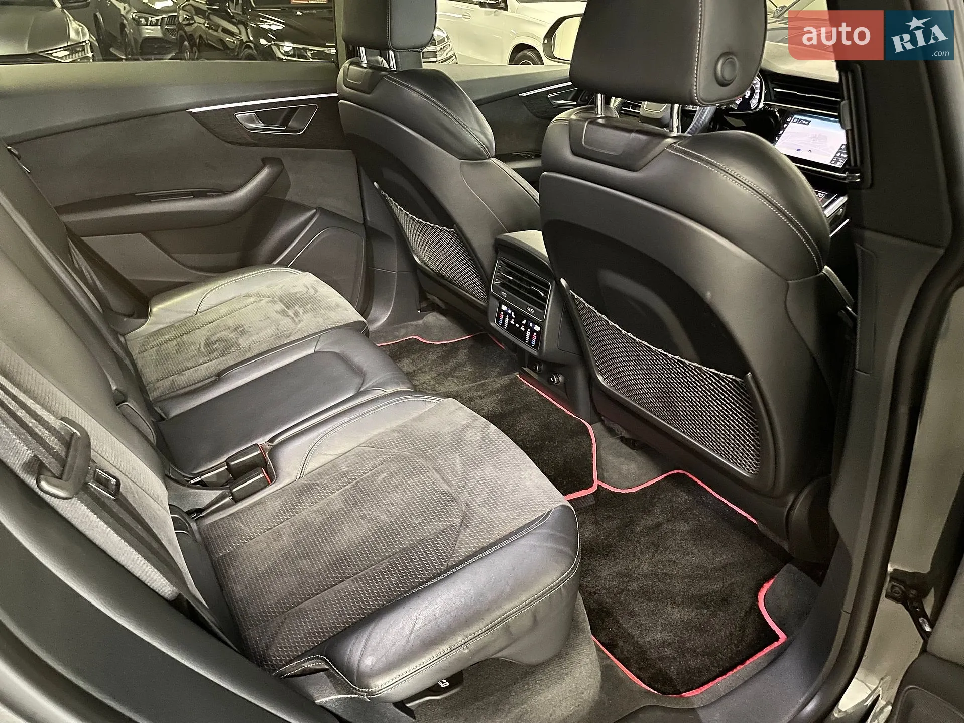 2018 Audi Q8 - мініатюра 61