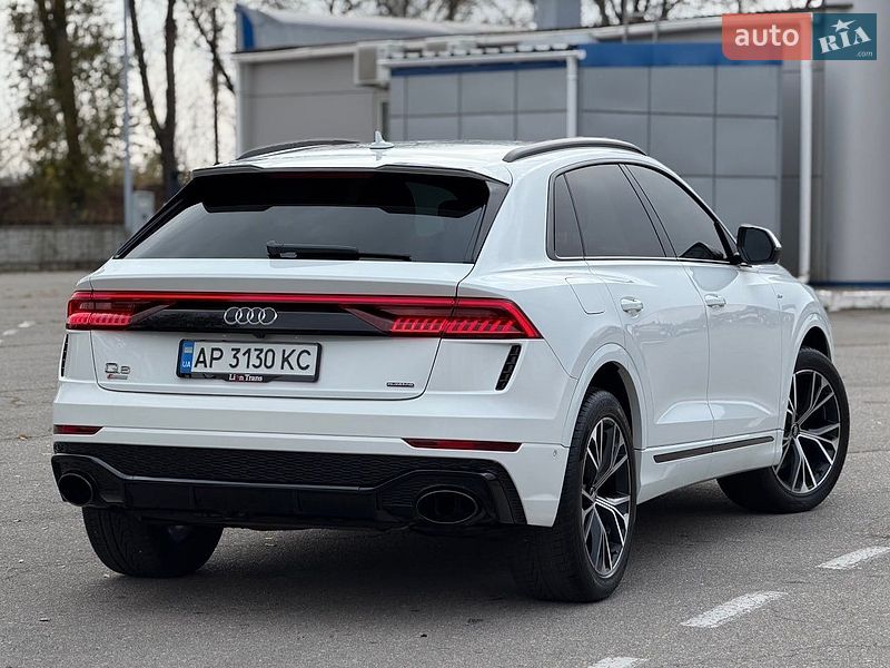Внедорожник / Кроссовер Audi Q8 2020 в Запорожье