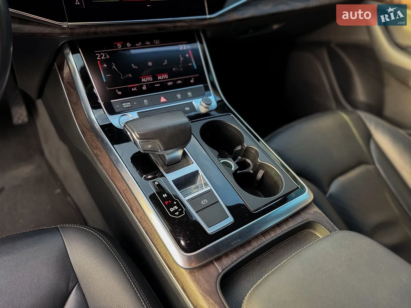 2018 Audi Q8 - мініатюра 19