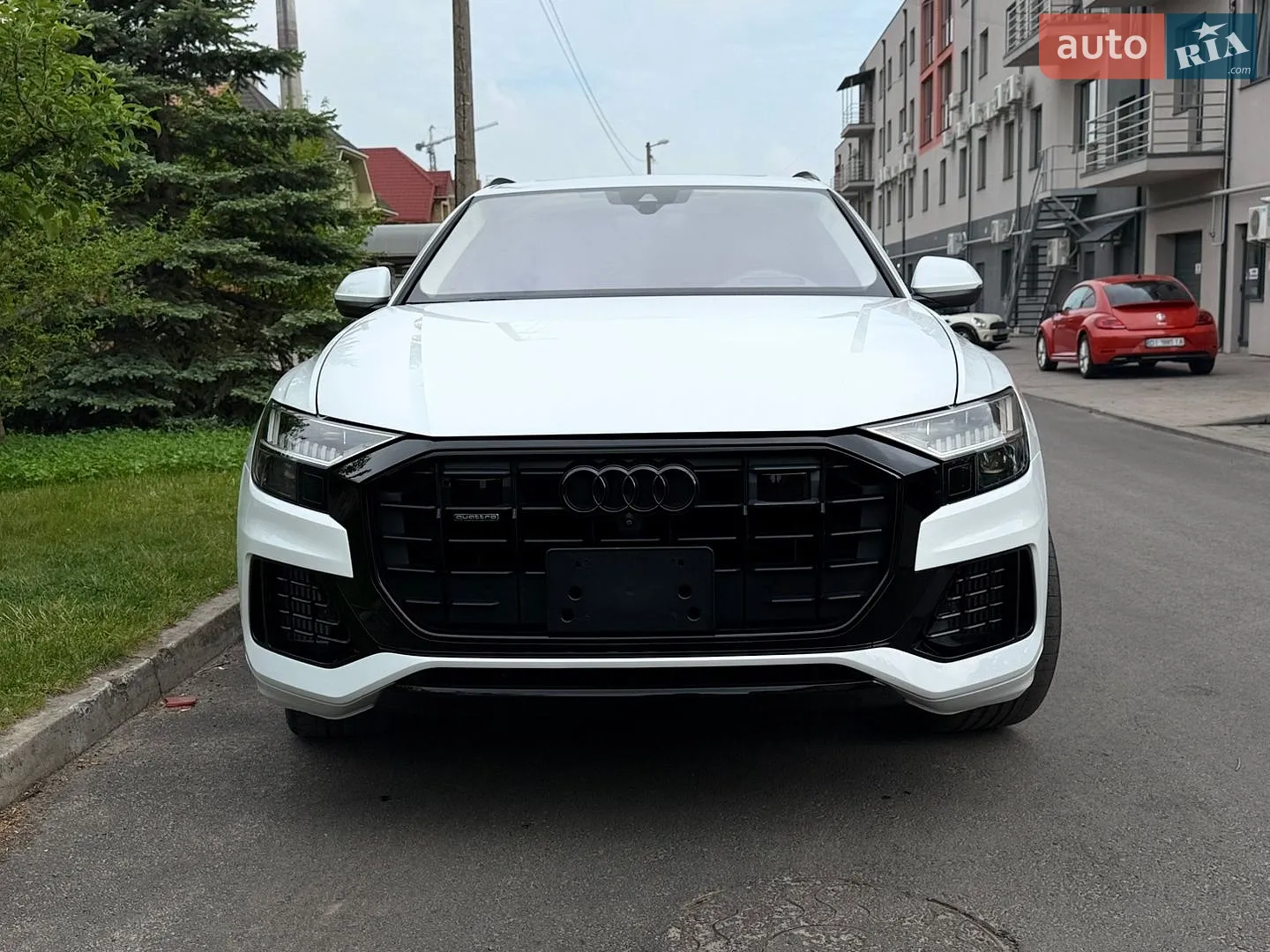 2019 Audi Q8 - мініатюра 3