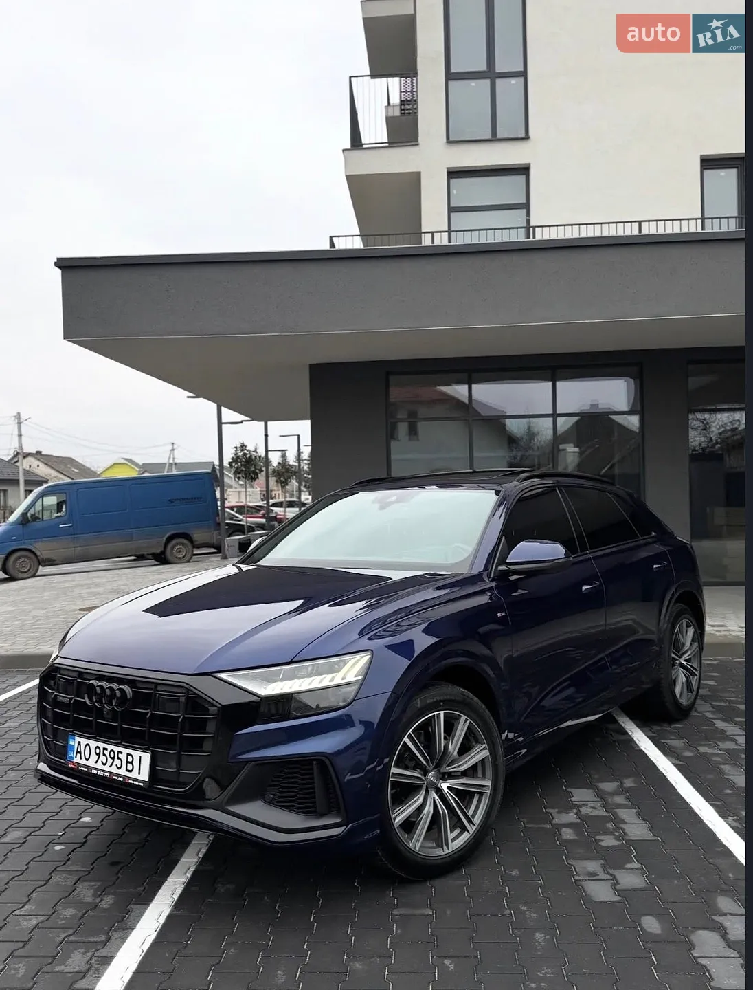 2019 Audi Q8 - фото 1