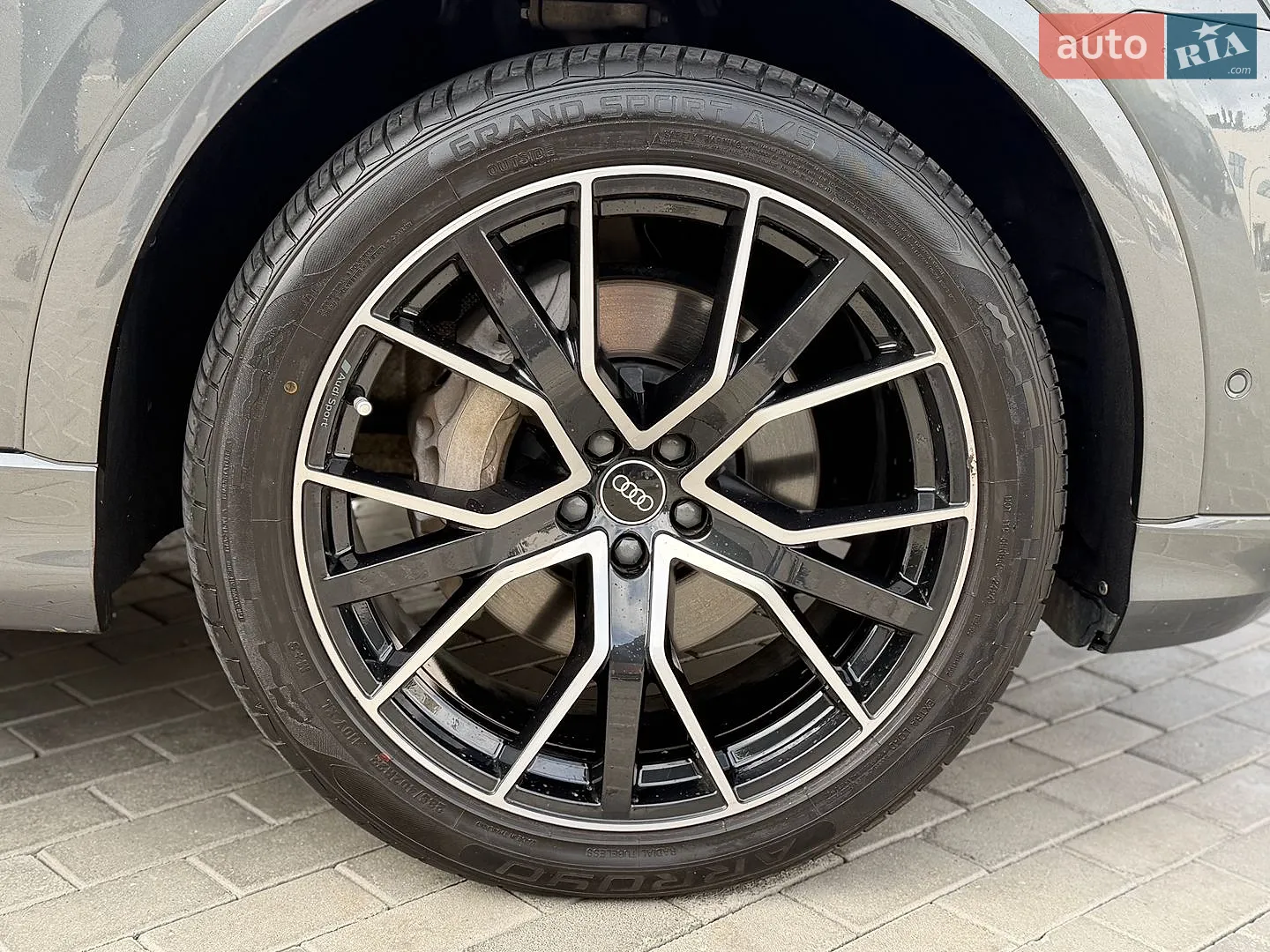 2020 Audi Q8 - мініатюра 29