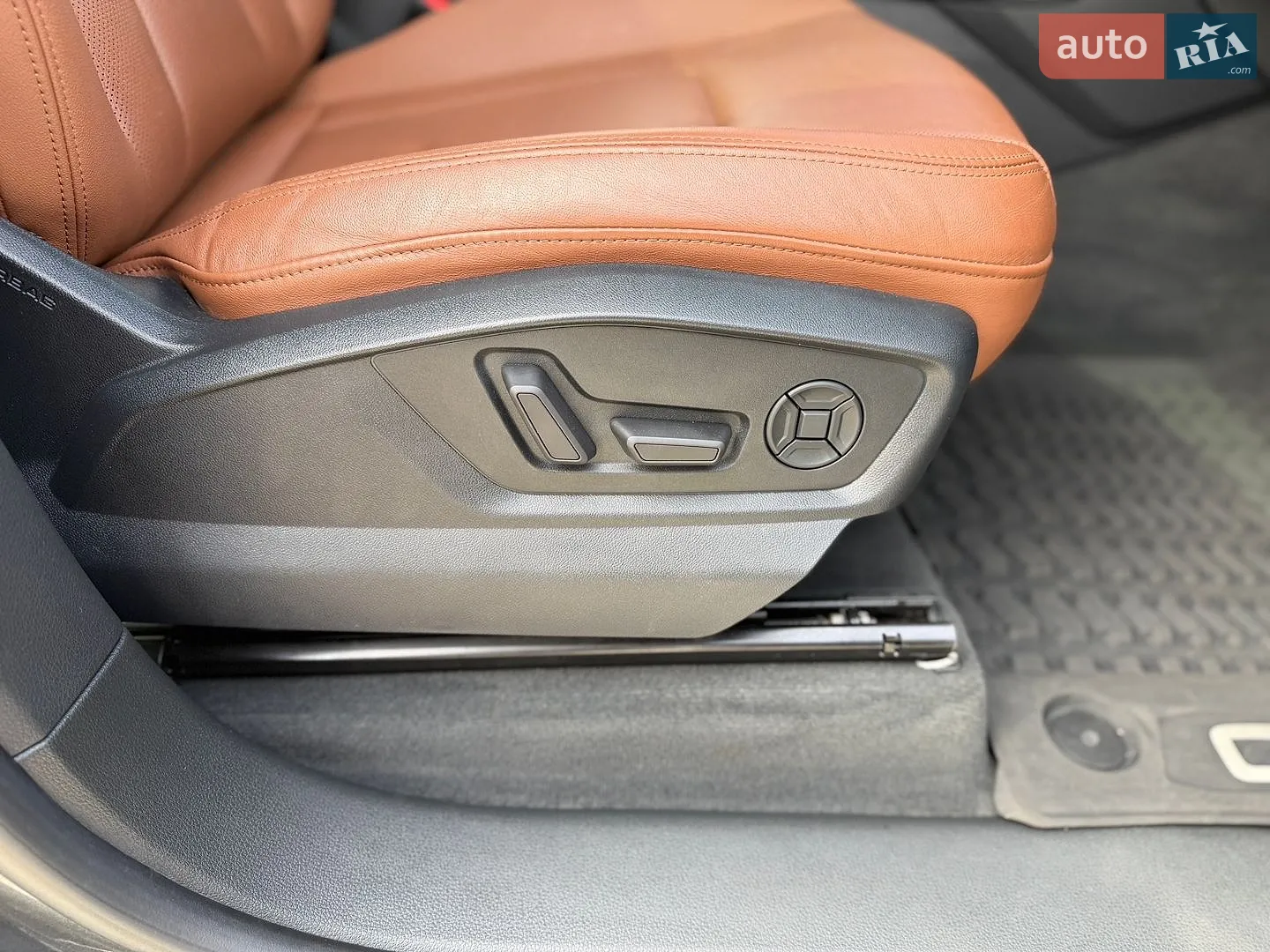 2020 Audi Q8 - мініатюра 39