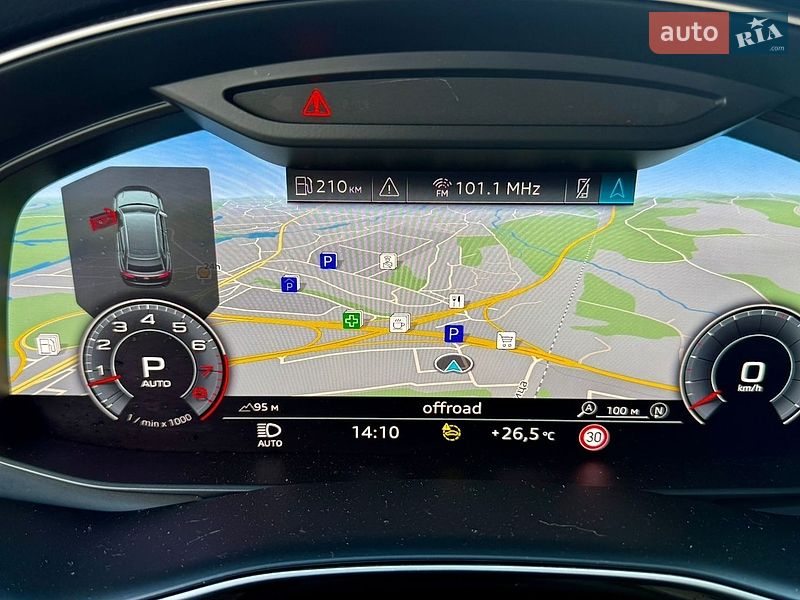 Внедорожник / Кроссовер Audi Q8 2018 в Киеве