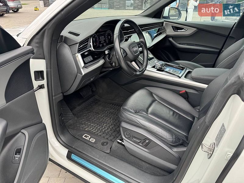 Внедорожник / Кроссовер Audi Q8 2019 в Хмельницком