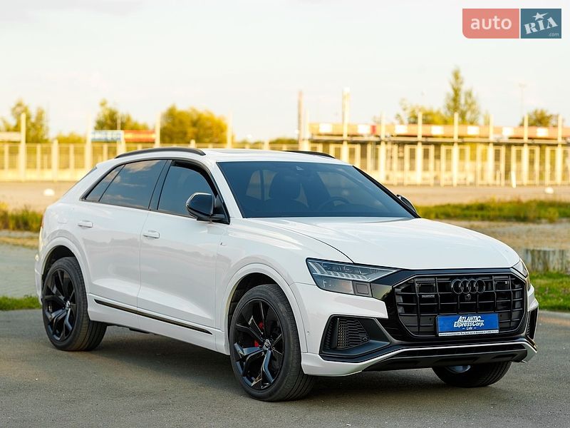 Audi Q8 2021