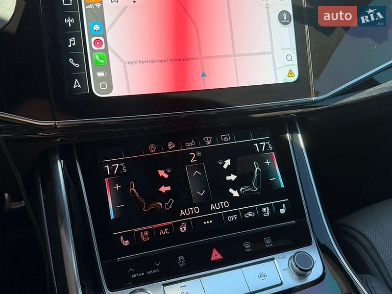 Позашляховик / Кросовер Audi Q8 2020 в Луцьку