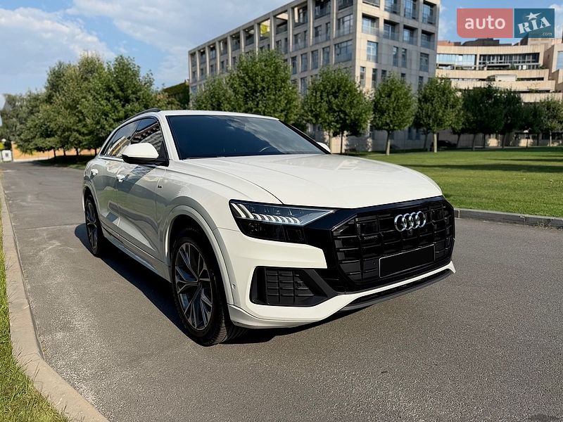 Внедорожник / Кроссовер Audi Q8 2021 в Днепре фото 16 Внедорожник / Кроссовер Audi Q8 2021 в Днепре