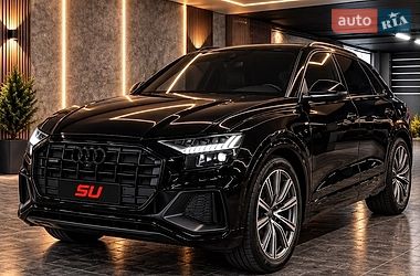 Внедорожник / Кроссовер Audi Q8 2020 в Днепре