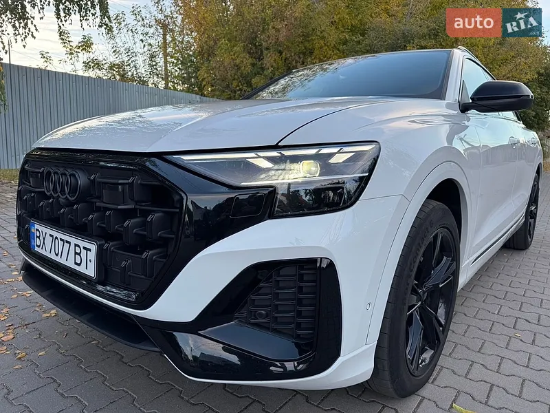 Audi Q8