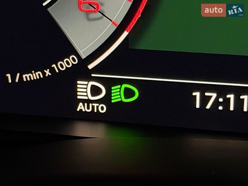 Позашляховик / Кросовер Audi Q8 2020 в Києві