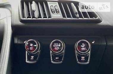 Купе Audi R8 2018 в 