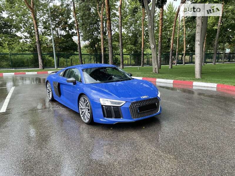 Купе Audi R8 2017 в Киеве