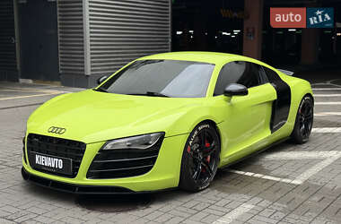 Купе Audi R8 2008 в 