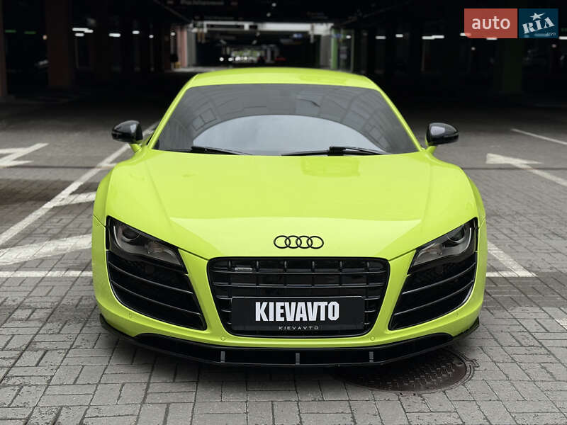 Купе Audi R8 2008 в Киеве