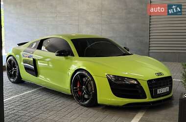 Купе Audi R8 2008 в 