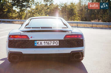 Купе Audi R8 2022 в 