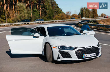Купе Audi R8 2022 в 