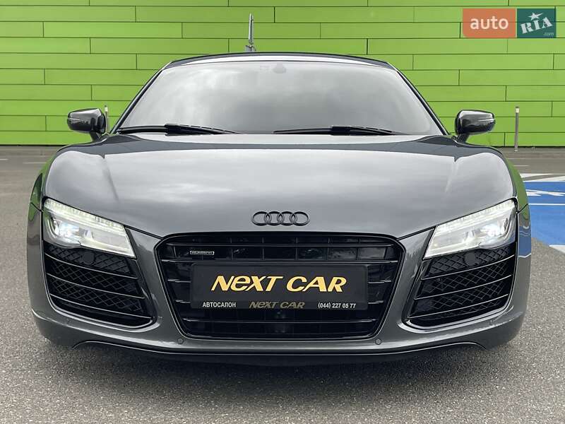 Купе Audi R8 2013 в Киеве