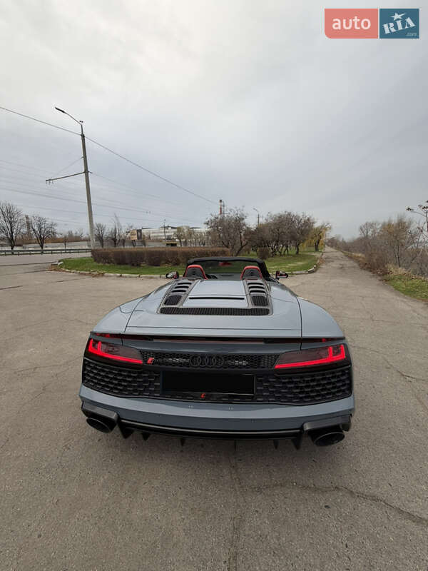 Родстер Audi R8 2020 в Дніпрі фото 7 Родстер Audi R8 2020 в Дніпрі