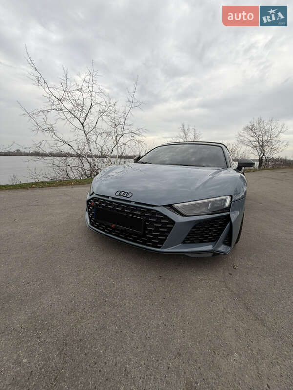 Родстер Audi R8 2020 в Дніпрі фото 13 Родстер Audi R8 2020 в Дніпрі