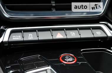Купе Audi RS e-tron GT 2021 в 