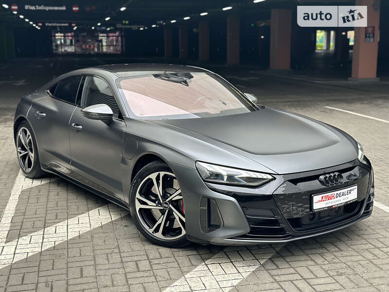Купе Audi RS e-tron GT 2021 в Киеве