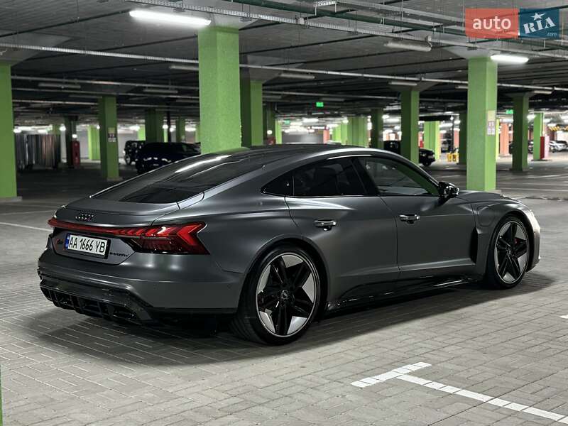 Купе Audi RS e-tron GT 2021 в Києві