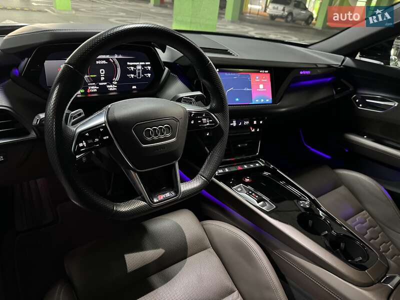 Купе Audi RS e-tron GT 2021 в Києві