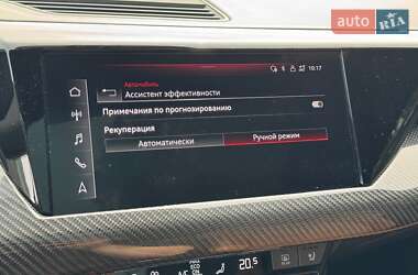 Купе Audi RS e-tron GT 2021 в 