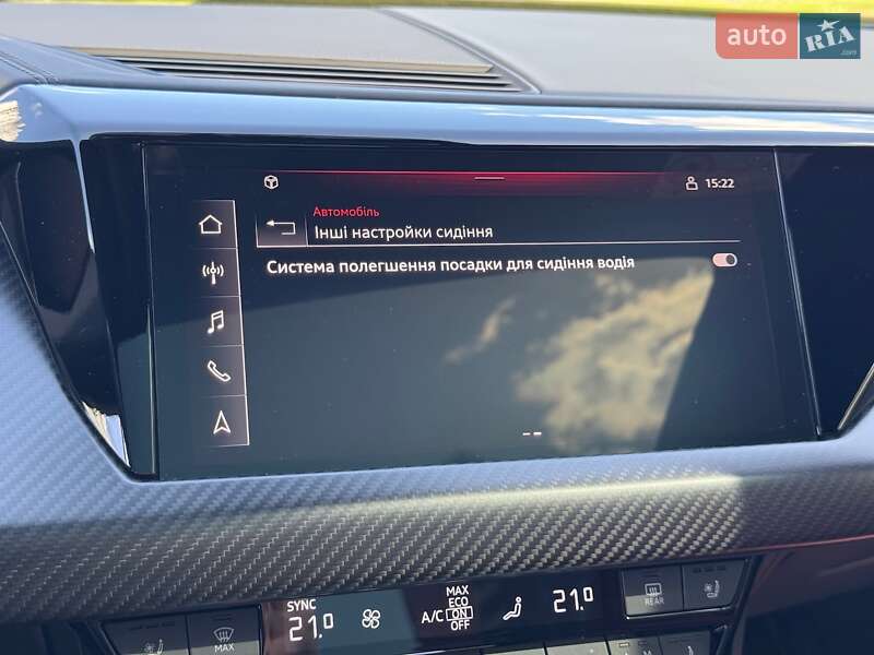 Купе Audi RS e-tron GT 2023 в Києві
