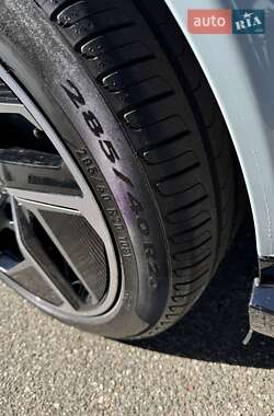Купе Audi RS e-tron GT 2023 в 