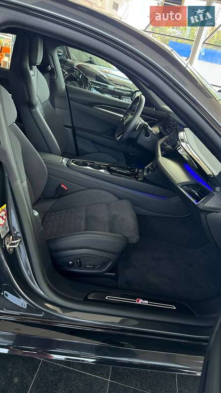 Купе Audi RS e-tron GT 2023 в Днепре
