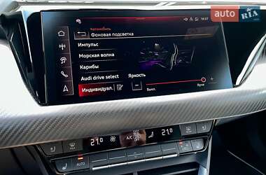 Купе Audi RS e-tron GT 2024 в 