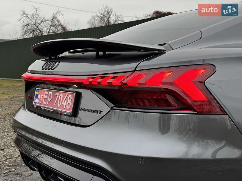 Купе Audi RS e-tron GT 2021 в Києві