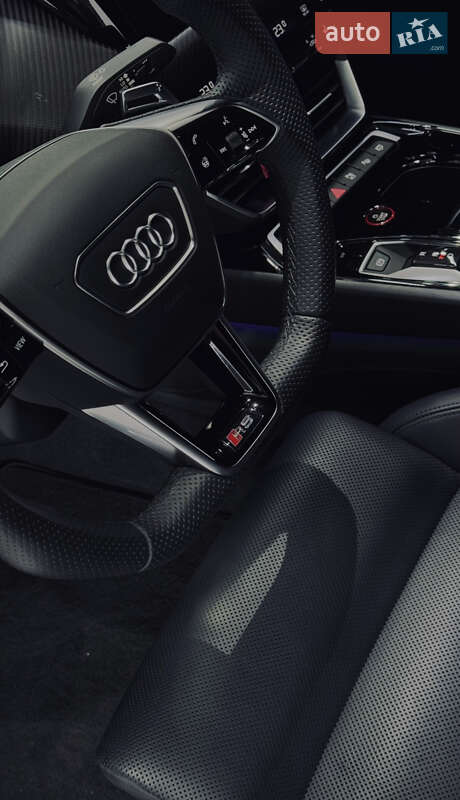 Купе Audi RS e-tron GT 2022 в Києві
