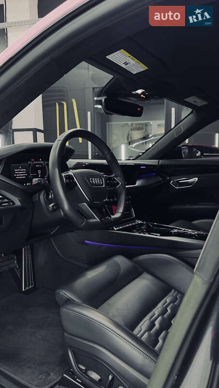 Купе Audi RS e-tron GT 2022 в Києві