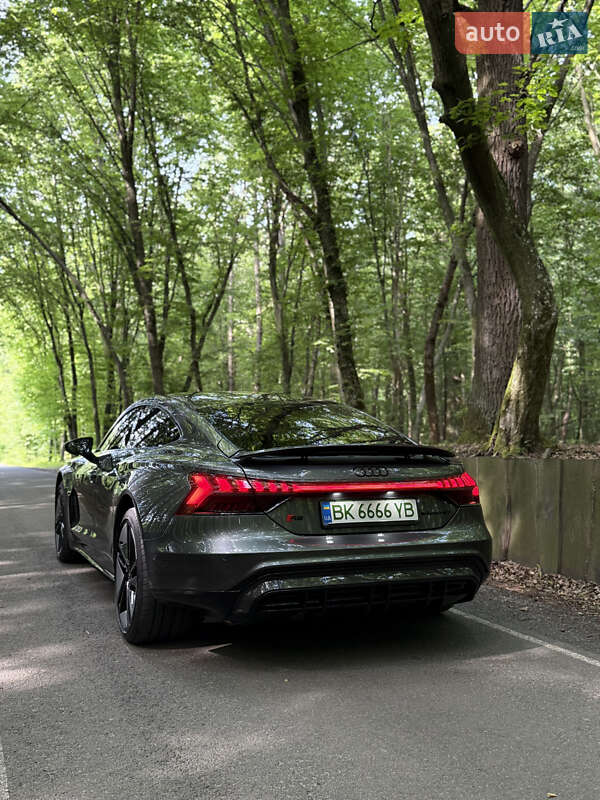 Купе Audi RS e-tron GT 2021 в Луцьку