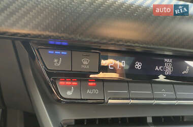 Купе Audi RS e-tron GT 2023 в 