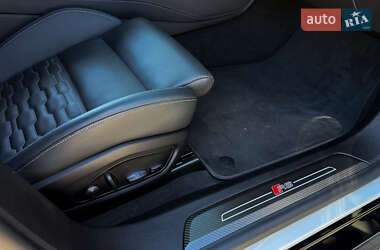 Купе Audi RS e-tron GT 2022 в 