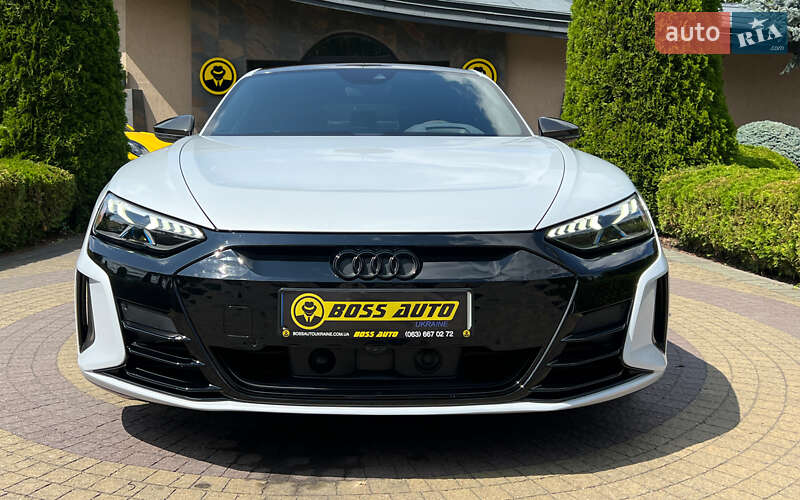 Купе Audi RS e-tron GT 2021 в Львові