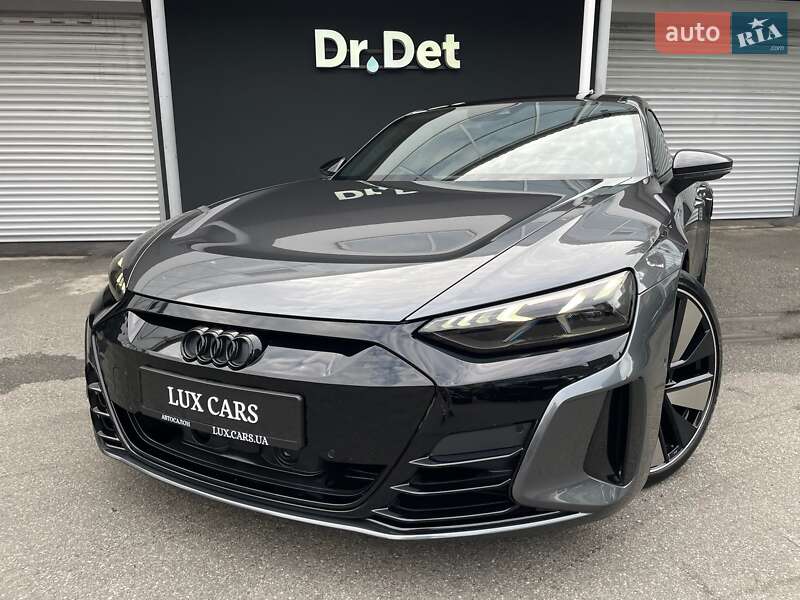 Купе Audi RS e-tron GT 2022 в Києві